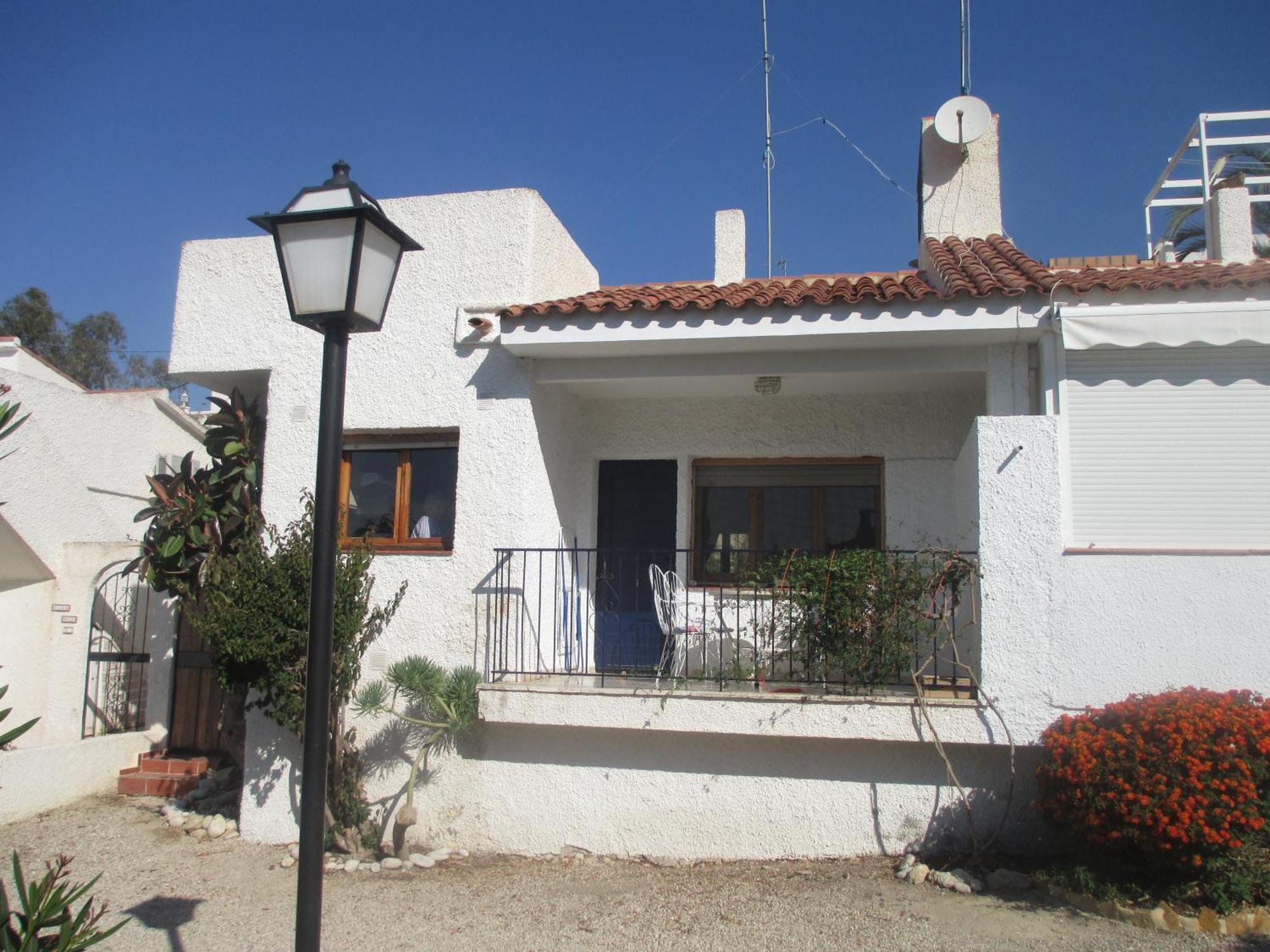 Bungalow Casiopea Internet 300 Mb Sat Smarttv El Campello Exterior photo